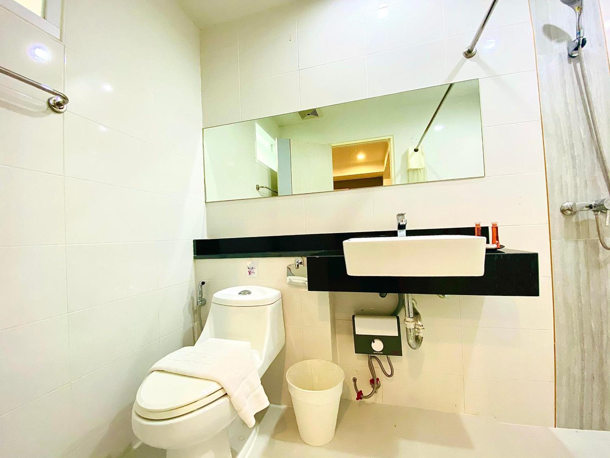Phuket The Palms Residence - Sha Extra Plus חדר תמונה